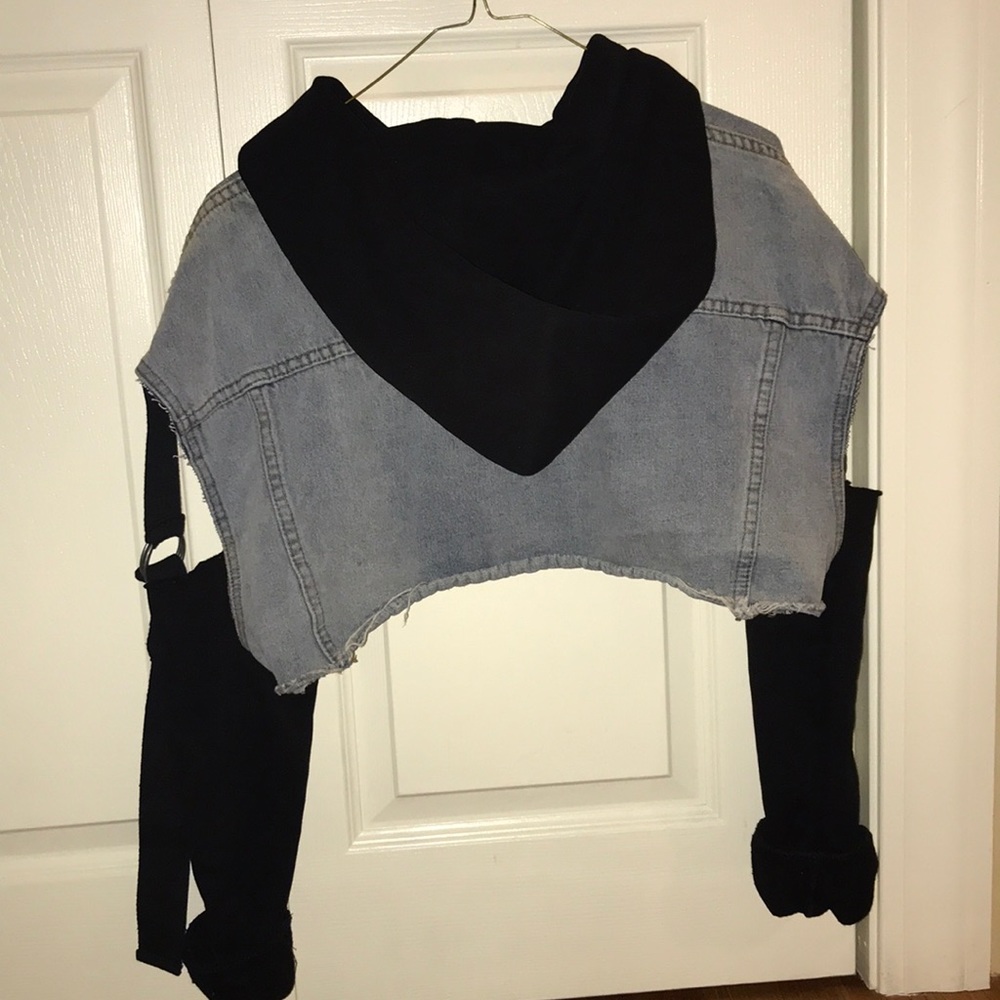 CARMAR NICHOLAS CROPPED SWEATSHIRT DENIM JACKET - Picture 6 of 8